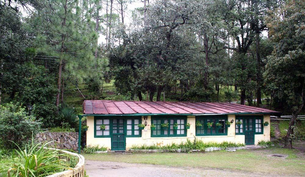 West View Hotel Ranikhet Bagian luar foto