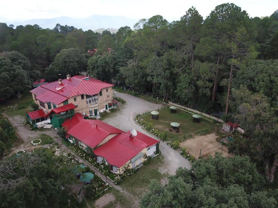 West View Hotel Ranikhet Bagian luar foto
