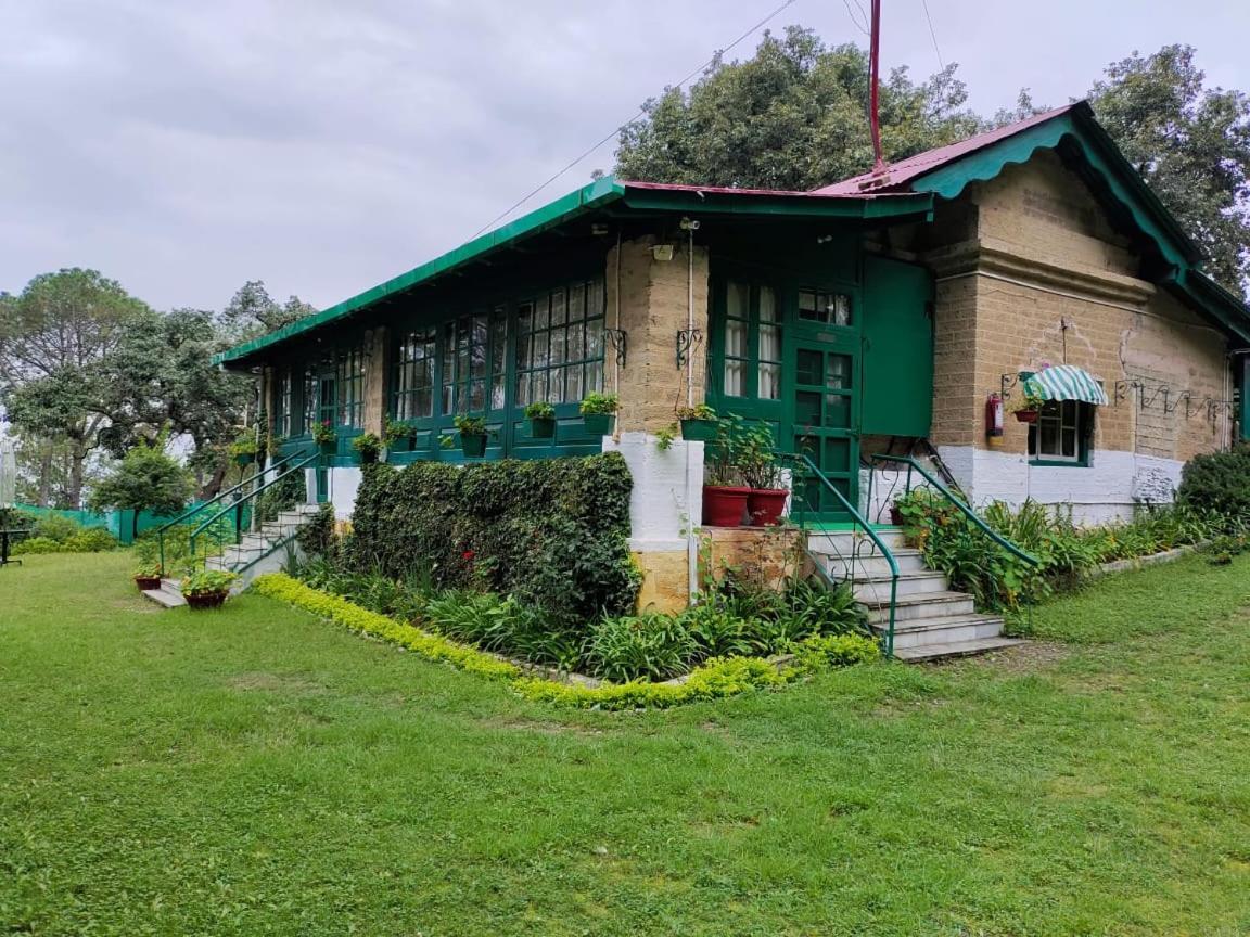 West View Hotel Ranikhet Bagian luar foto