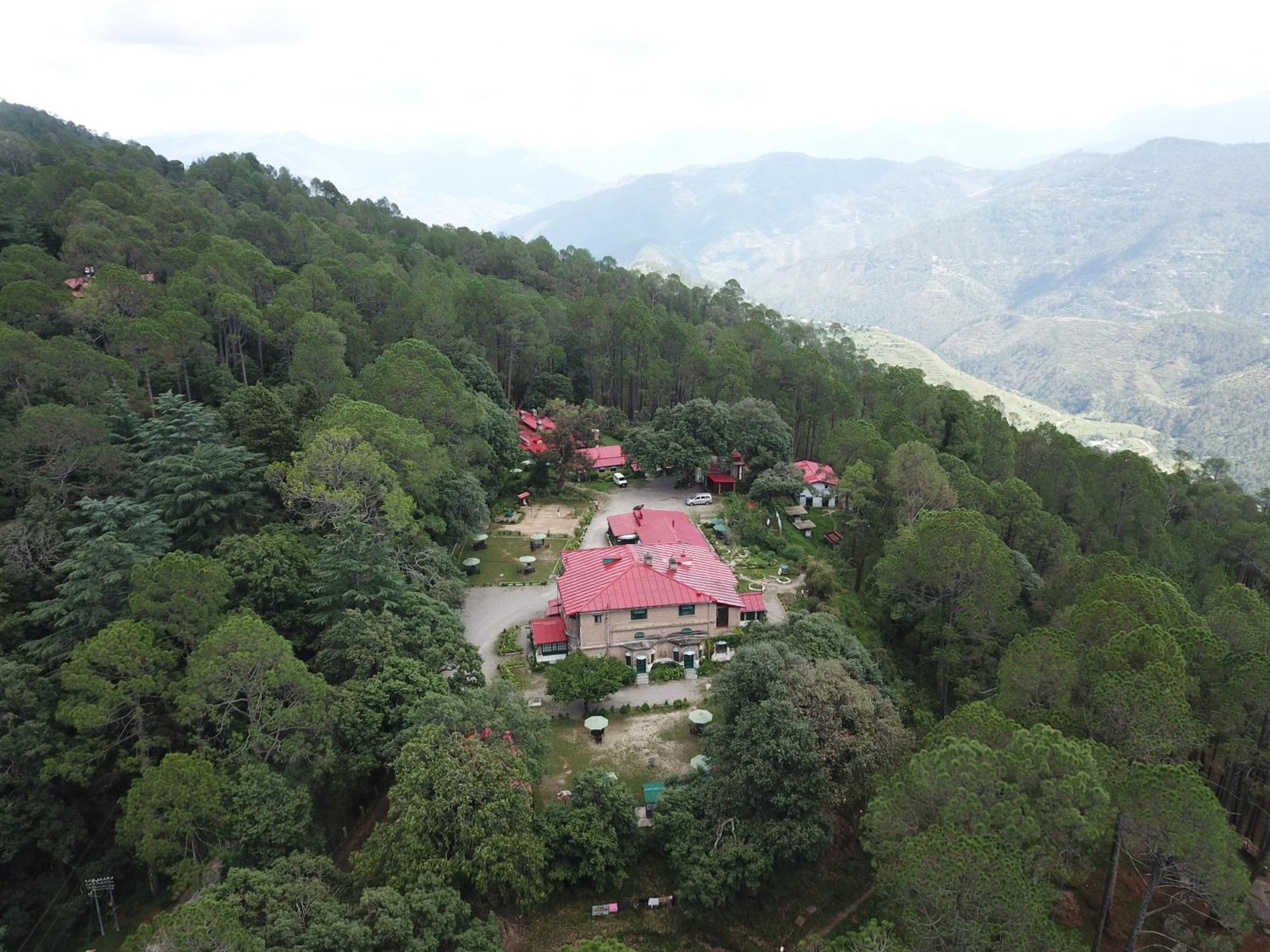 West View Hotel Ranikhet Bagian luar foto